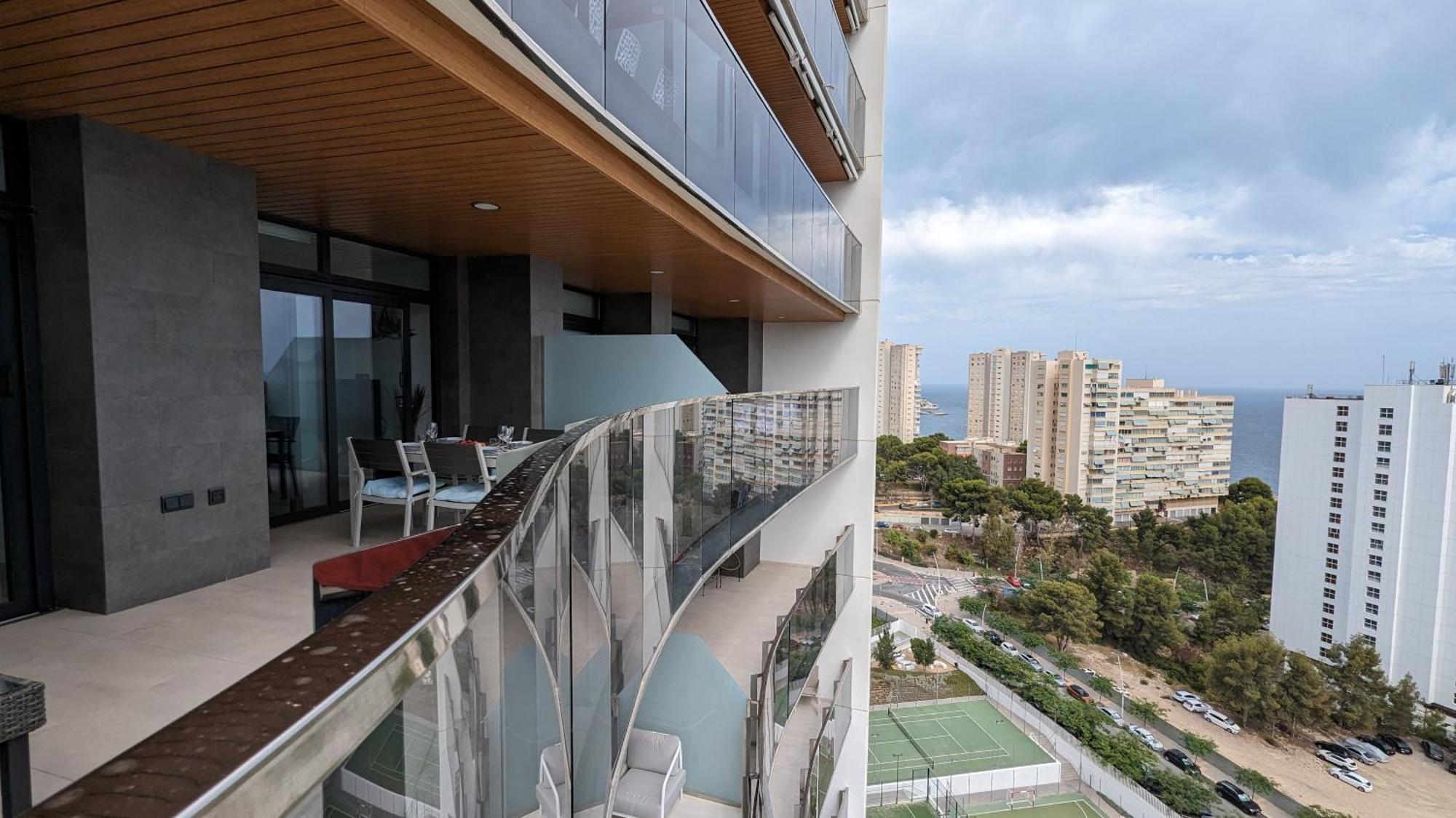 Sunset Waves Sea View Apartments Benidorm Exterior photo